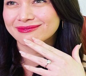 Bea Alonzo Not Wearing Engagement Ring? Sparks Speculations