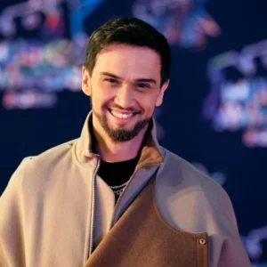 Billy Crawford Reacts Fury to Shocking Viral Death Hoax as Social Media Declares Him ‘Dead’ Amidst Ongoing Concert Tour!