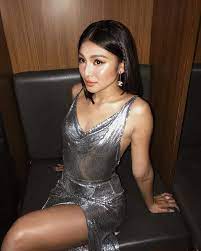 Hot News: Nadine Lustre, is she wearing sexy clothes for James Reid to notice?