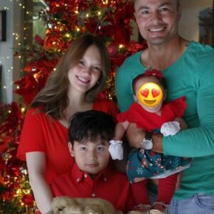 Ellen Adarna revealed a family photo, but her child’s face was deliberately hidden.